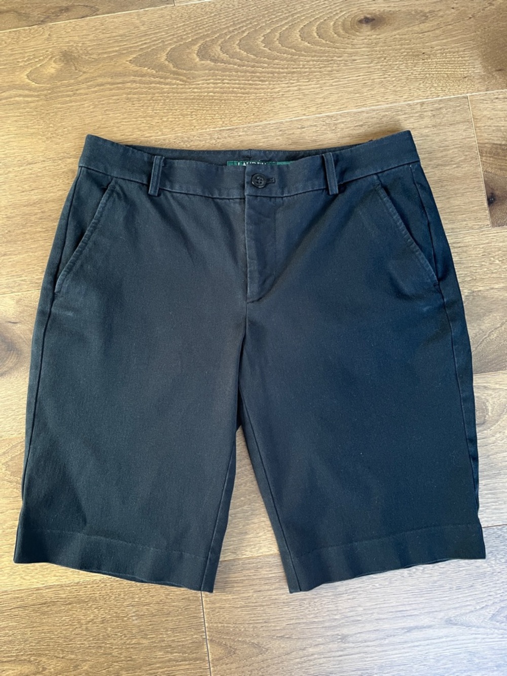 Lauren Ralph Lauren Twill Stretch Bermuda Shorts - Size 4 - Picture 5 of 7